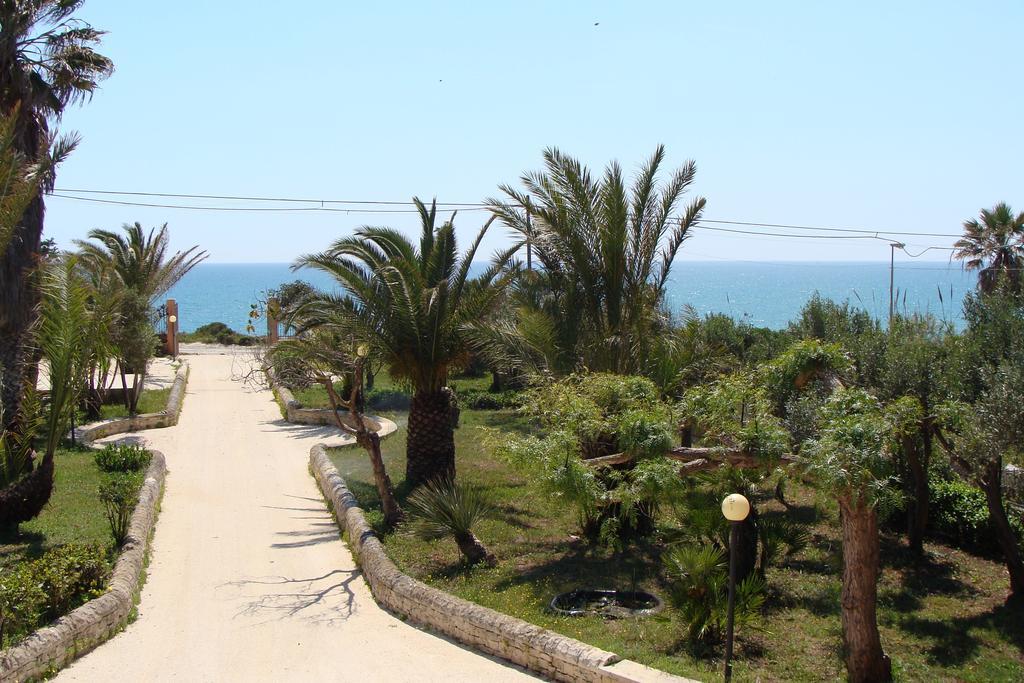 La Villa Rosa Al Mare Pozzallo Rom bilde