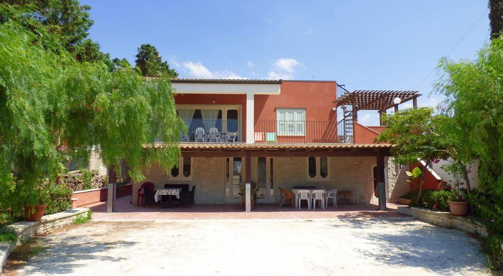 La Villa Rosa Al Mare Pozzallo Eksteriør bilde