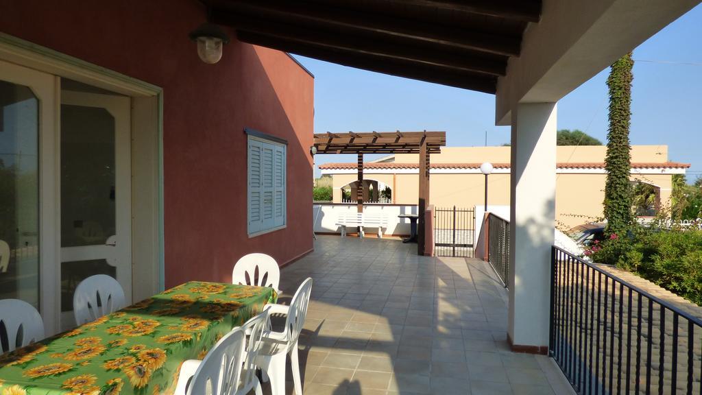 La Villa Rosa Al Mare Pozzallo Eksteriør bilde