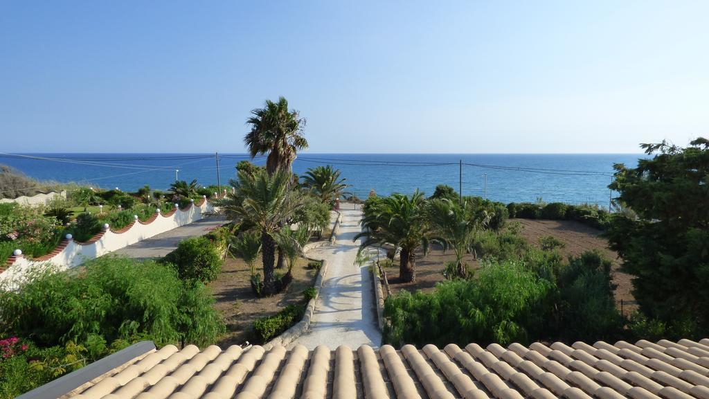 La Villa Rosa Al Mare Pozzallo Eksteriør bilde